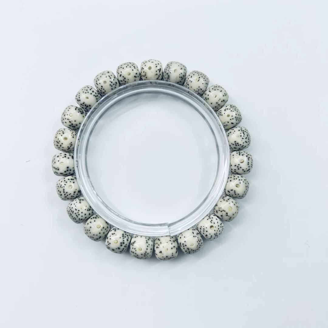 100 石玉料糯冰眼睛星月菩提手串 10×9mm