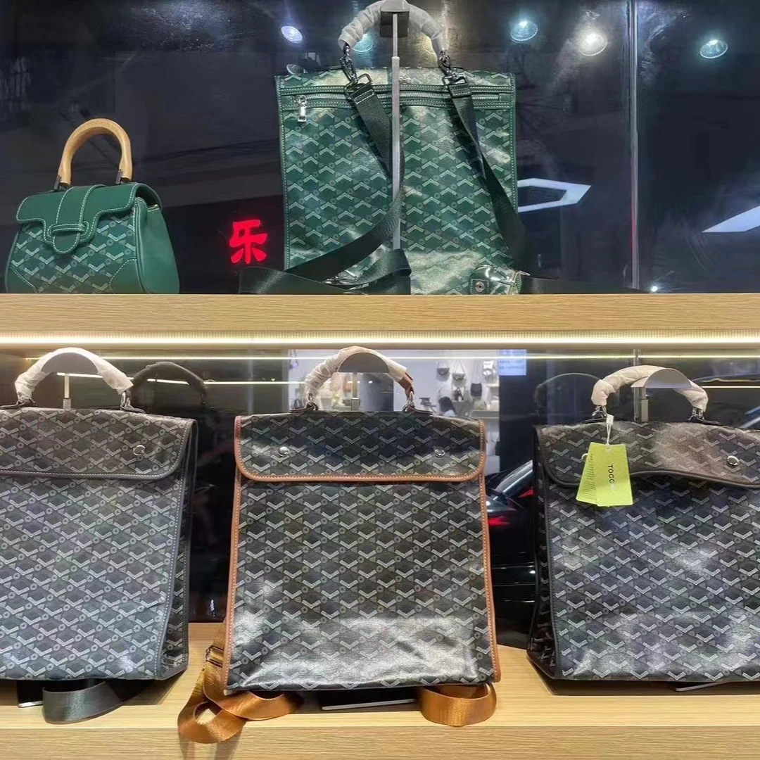 男女同款双肩包背包出门旅行学生背包大容量