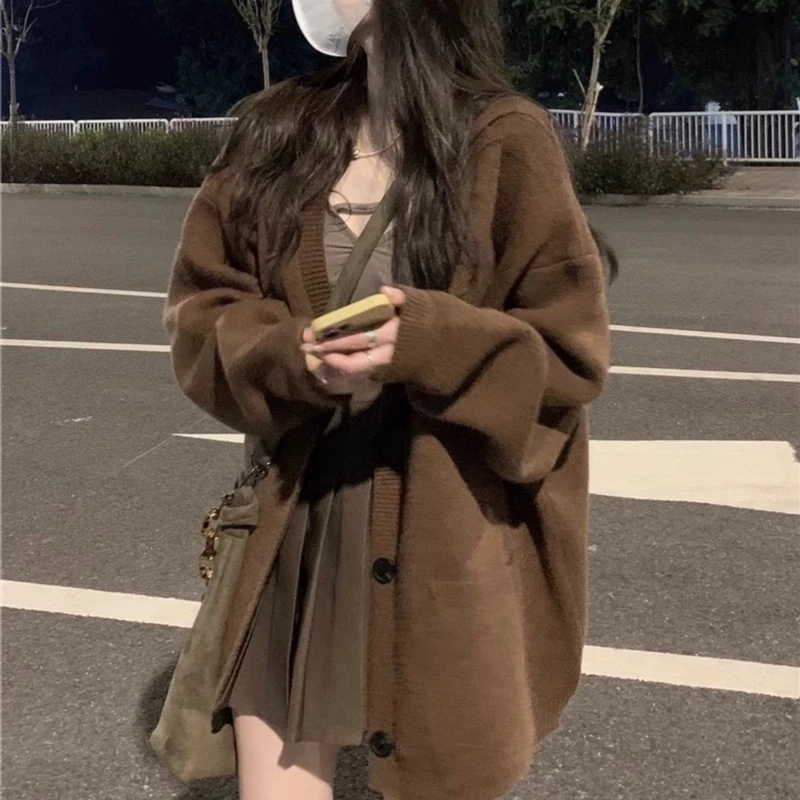 纯欲甜辣风咖色针织开衫外套女2025秋冬新款小众设计感炸街上衣