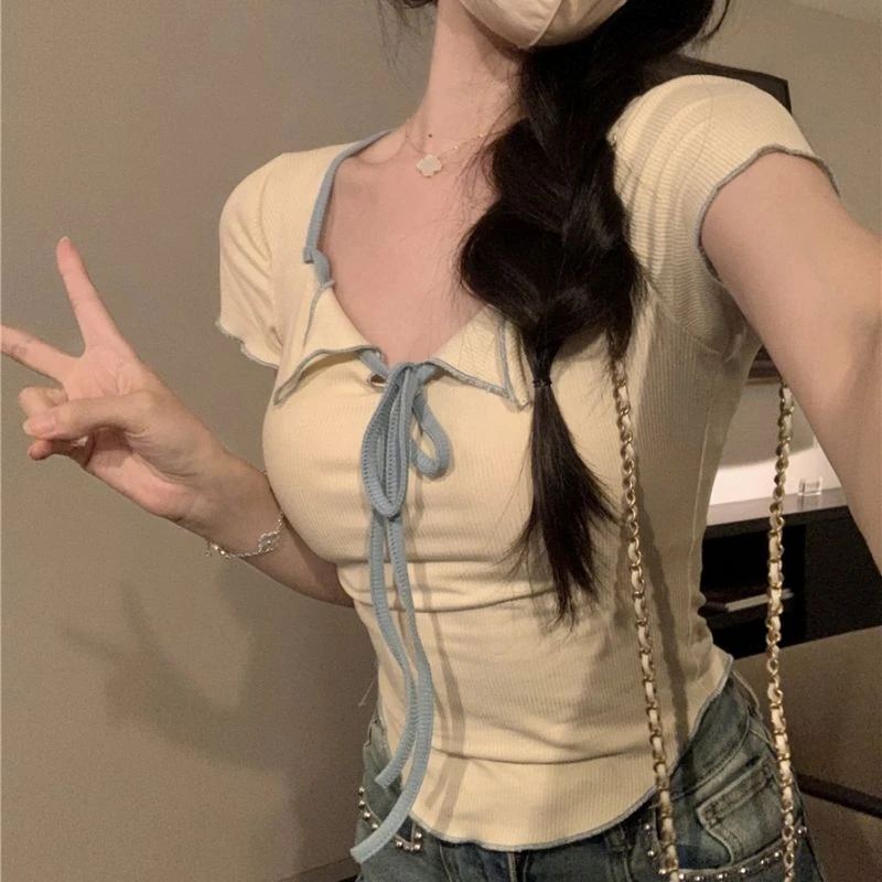 夏季甜美风系带短袖恤小众设计正肩修身显瘦纯欲露锁骨短款上衣