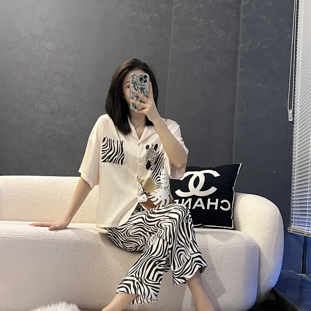 上海故事家居服印花休闲时尚可居家可外穿睡衣套装 宽松斑马纹