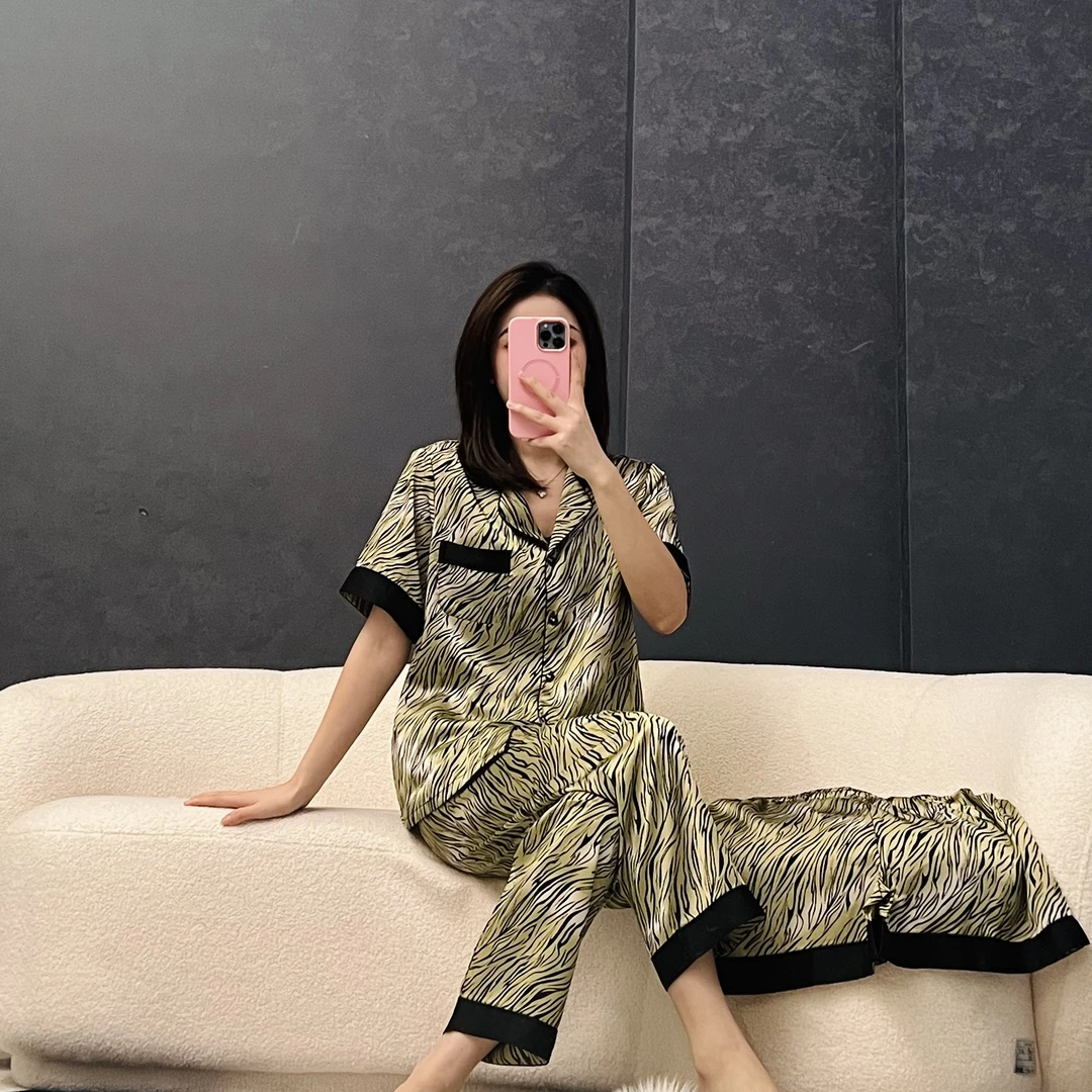 上海故事清凉透气睡衣女套装短袖三件套豹纹时尚女款网红印花