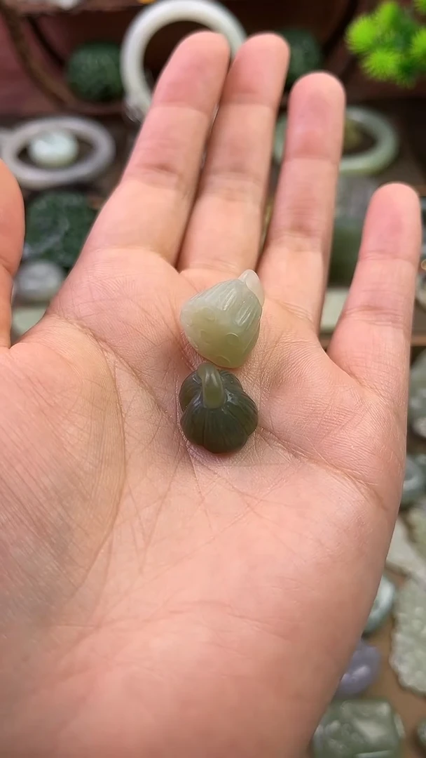 【闪购商品】和田玉（糖玉）手链未镶嵌多样性发货发其一