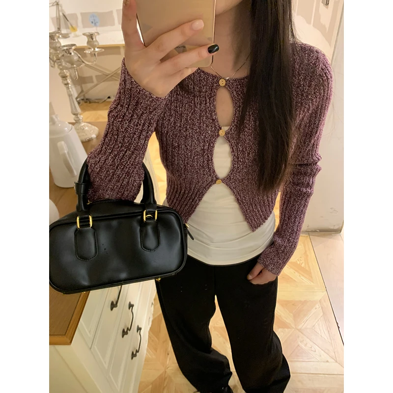 王少女【清清】 紫色修身短款圆领毛衣 G25022S44