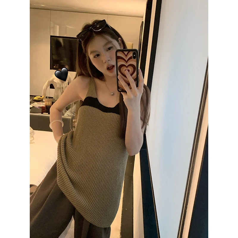 王少女【清清】卡其色时尚撞色吊带夏季清凉显瘦背心 D19926S42