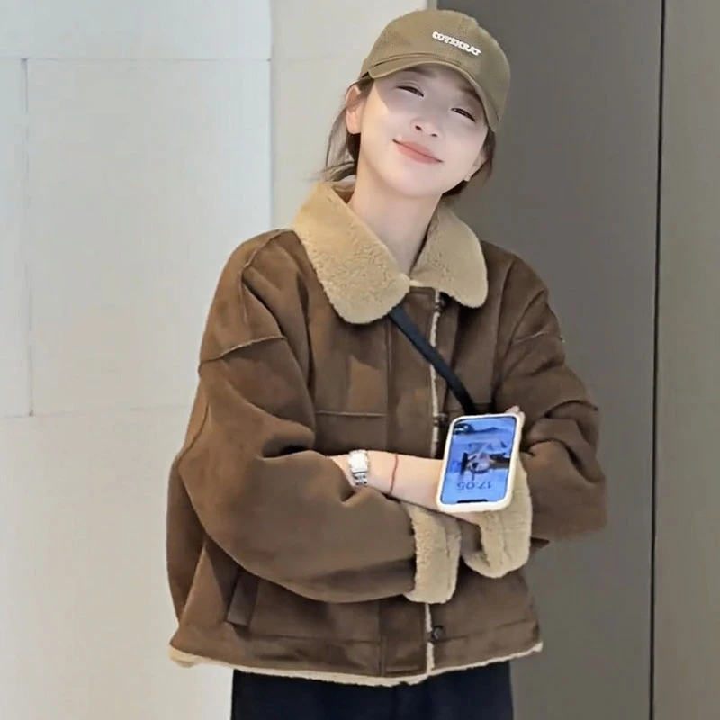 美拉德加厚保暖毛毛翻领短外套2025秋冬新款棕色休闲百搭上衣女士