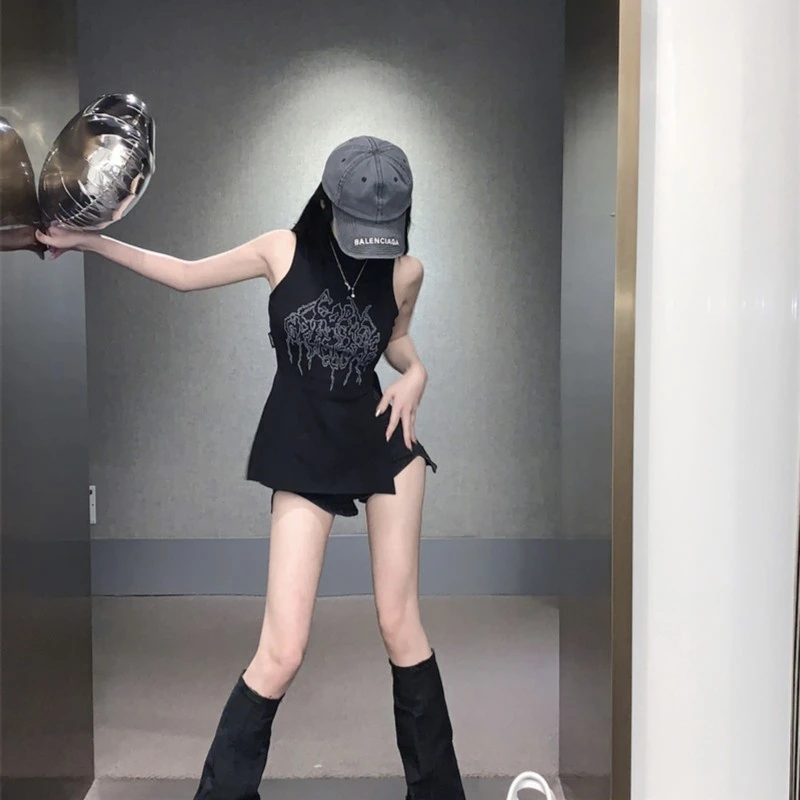 美式复古黑色微高领抽象图案收腰开衩显瘦小众背心上衣时尚女装