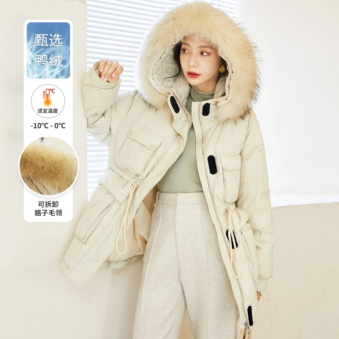 白鹿语冬款休闲抽绳女式羽绒外套可拆卸毛领羽绒服BX30030