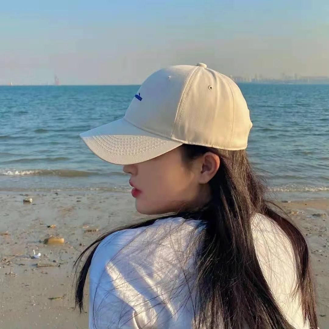 随机帽子一顶