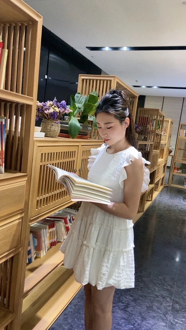 【171-180】 精品毛衣时尚少女款【偶有瑕疵介意勿拍，拍下默认已知】