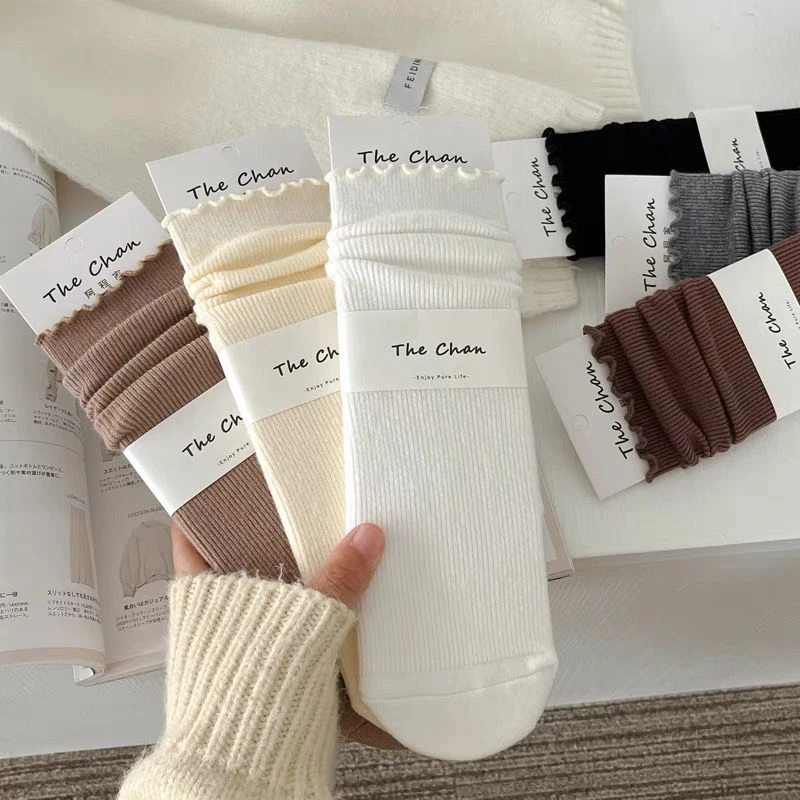 中筒羊毛堆堆袜子高颜值防裂袜子女秋冬，搭配小皮鞋，洛丽塔穿搭