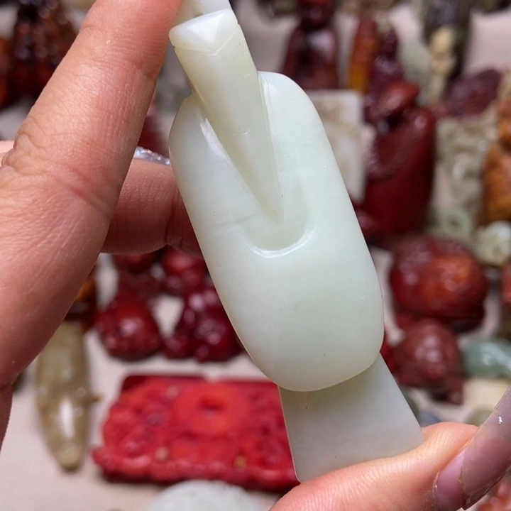 白玉菩提吊坠吊坠81