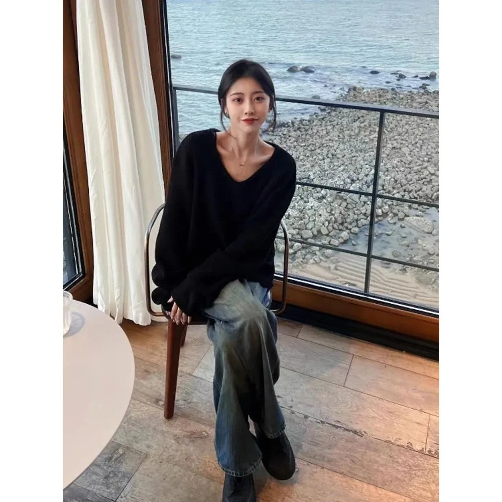 宽松下摆开叉慵懒风初秋长袖打底t恤女chicV领显瘦常规款内搭上衣