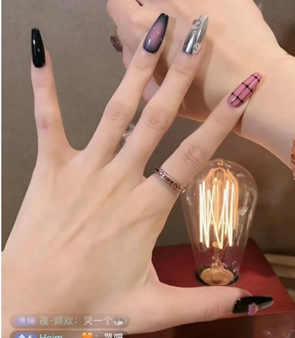 【黑粉】Cheer-ego纯手工高端穿戴甲-C001（现货）穿戴式夏日