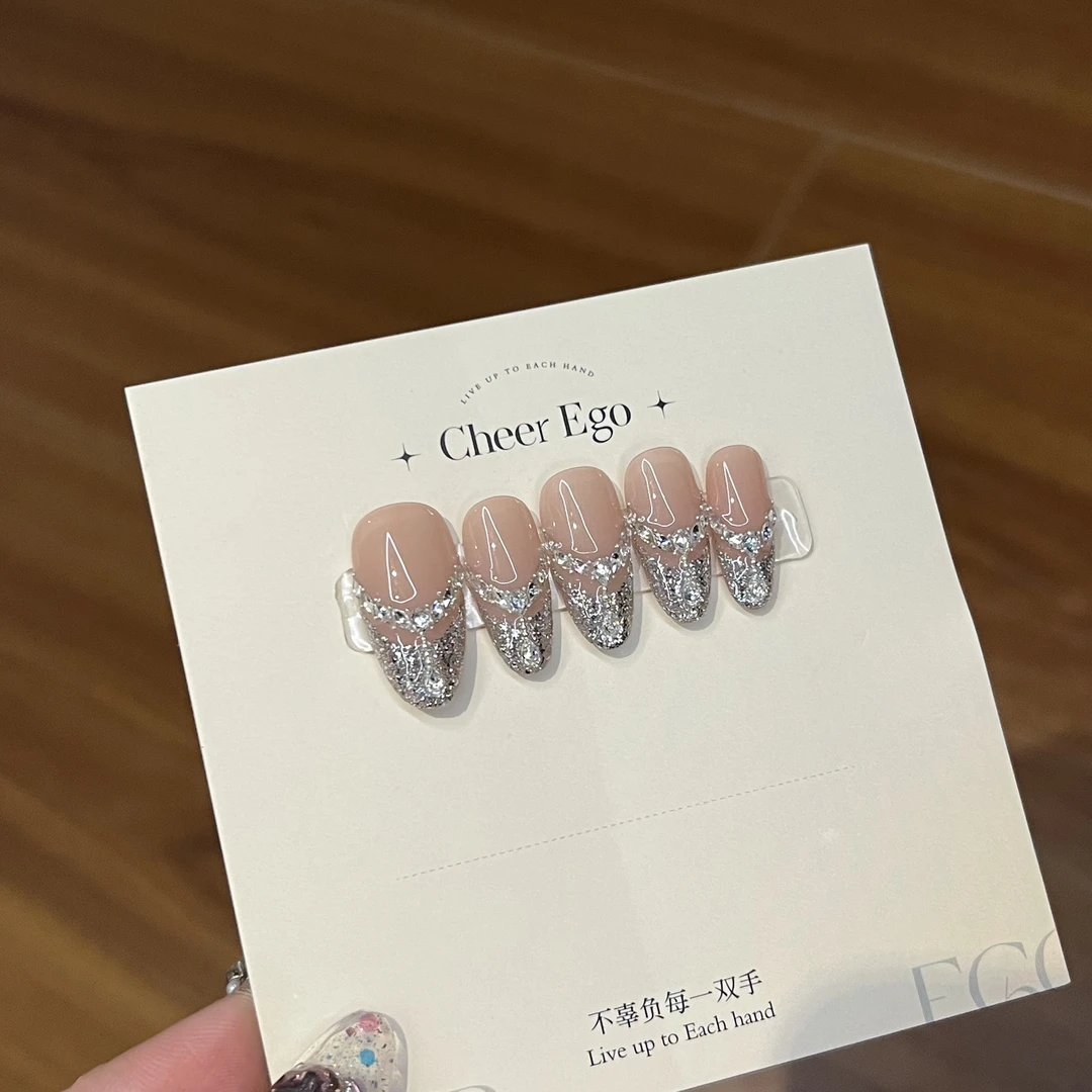 【定格瞬间】Cheer-ego纯手工满锆石婚甲显白碎钻C175（现货）穿戴甲