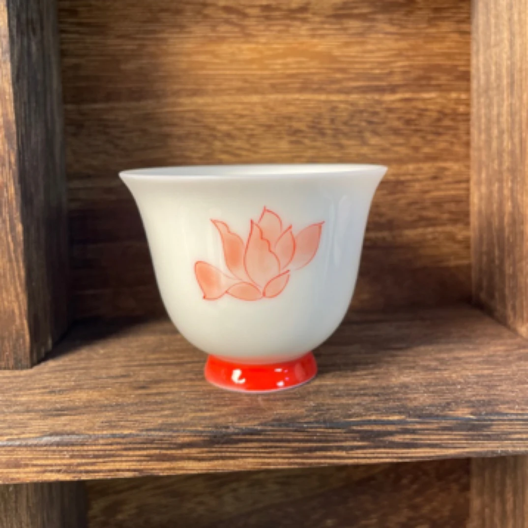 高端手绘客杯手绘荷花莲花反口防烫品茗杯