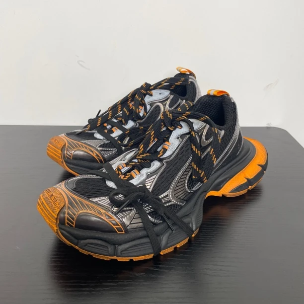 全新未使用 Balenciaga/巴黎世家 3XL 老爹鞋 男款 黑橙色