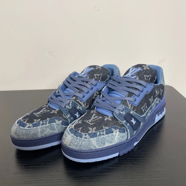 99新 LouisVuitton/路易威登 Trainer 牛仔布板鞋 男款蓝色