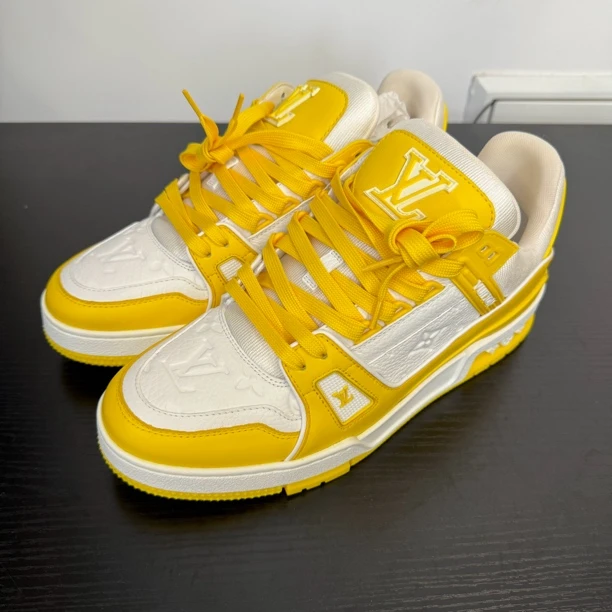 全新未使用 LouisVuitton/路易威登 Trainer 低帮板鞋 白黄色