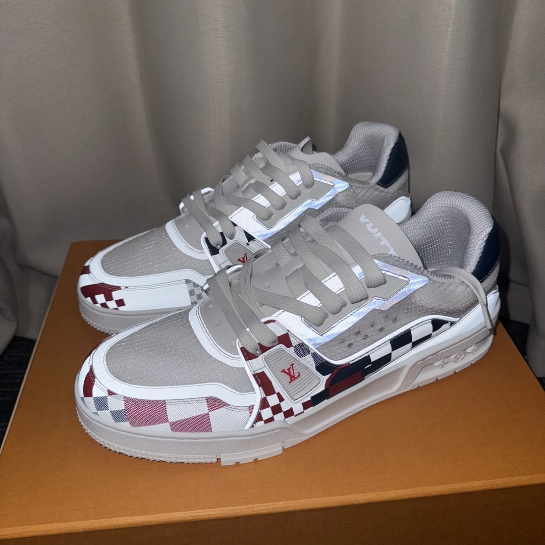 99新 LouisVuitton/路易威登 Trainer美洲杯限定 白蓝红格
