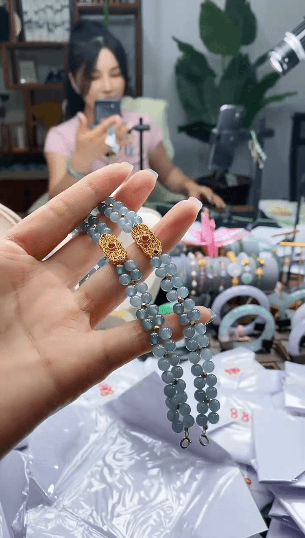 【闪购商品】翡翠手链18K金镶嵌翡翠056多样性发其一