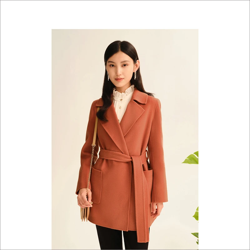 YINER音儿冬季时尚气质中长款收腰双面呢翻领毛呢大衣8C62580126