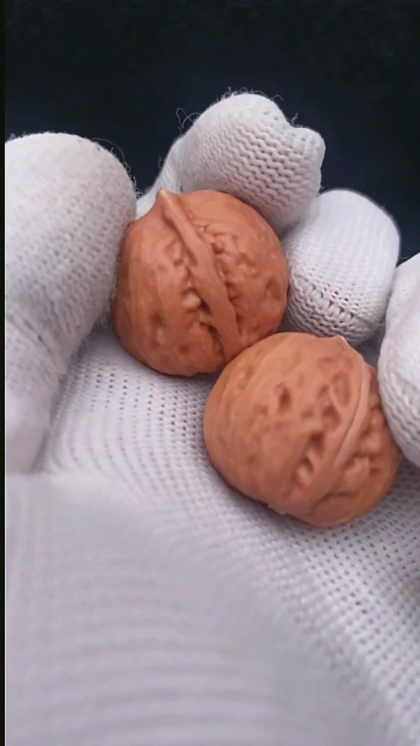 【闪购商品】文玩核桃把件青龙珠