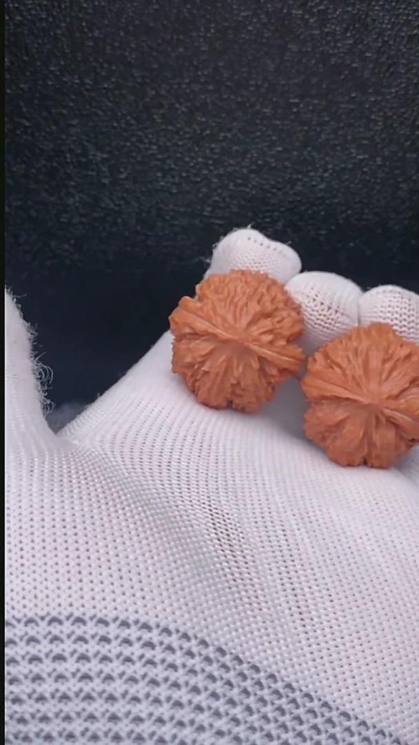 【闪购商品】文玩核桃把件红珊瑚