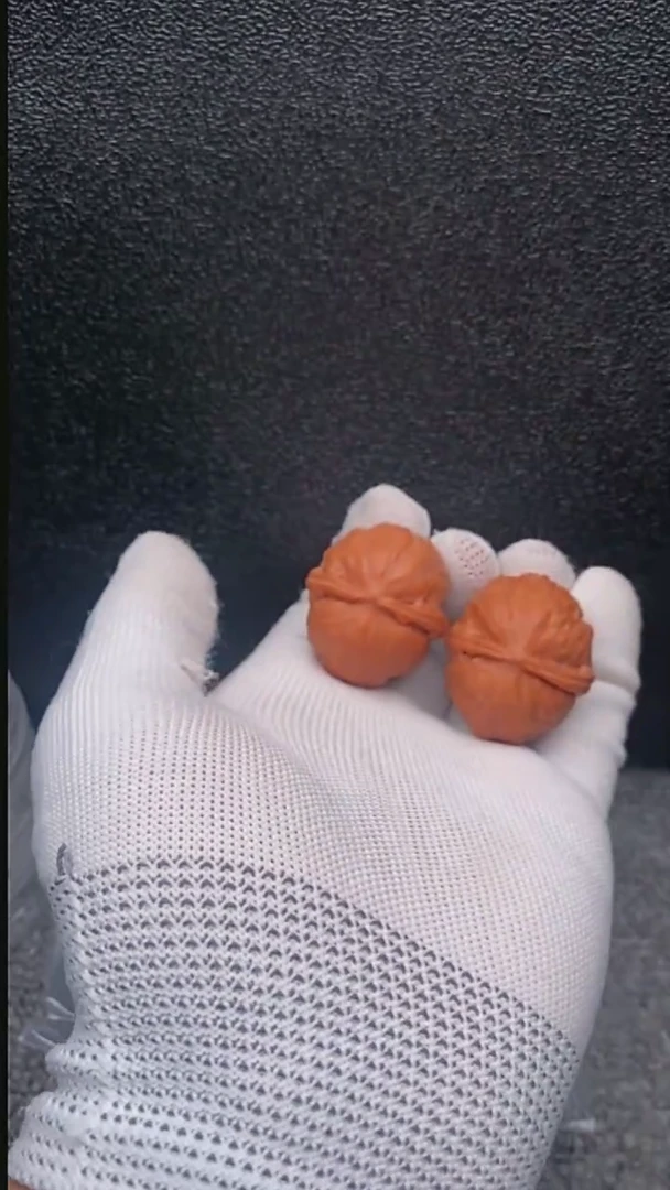 【闪购商品】文玩核桃把件大团圆