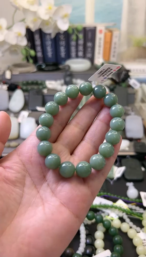 【闪购商品】和田玉（碧玉）手串未镶嵌手串