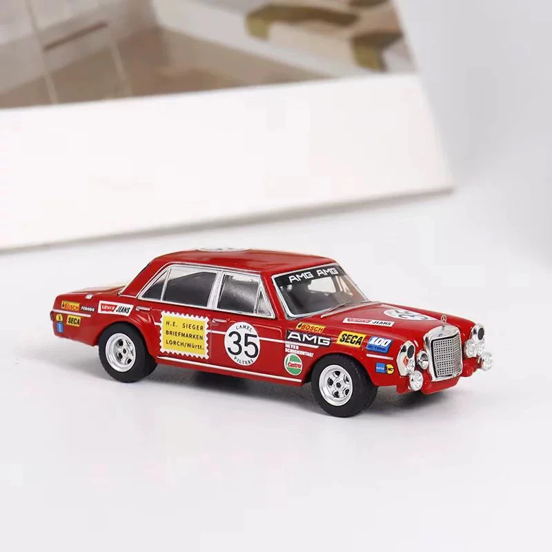 SW&GP 1:64 奔驰 300SEL AMG 35# 红猪 合金汽车模型收藏摆件