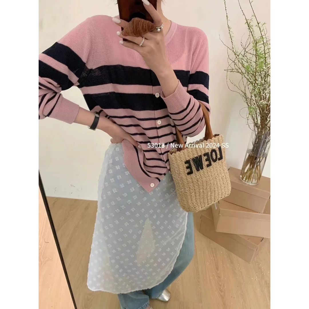 NDD【编号F401-500】均码 深圳南油妮朵定制专属浮力女装上衣