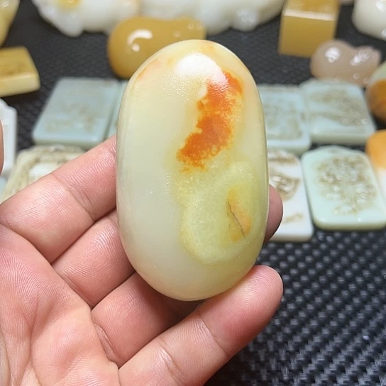 【闪购商品】和田玉（糖玉）挂件未镶嵌