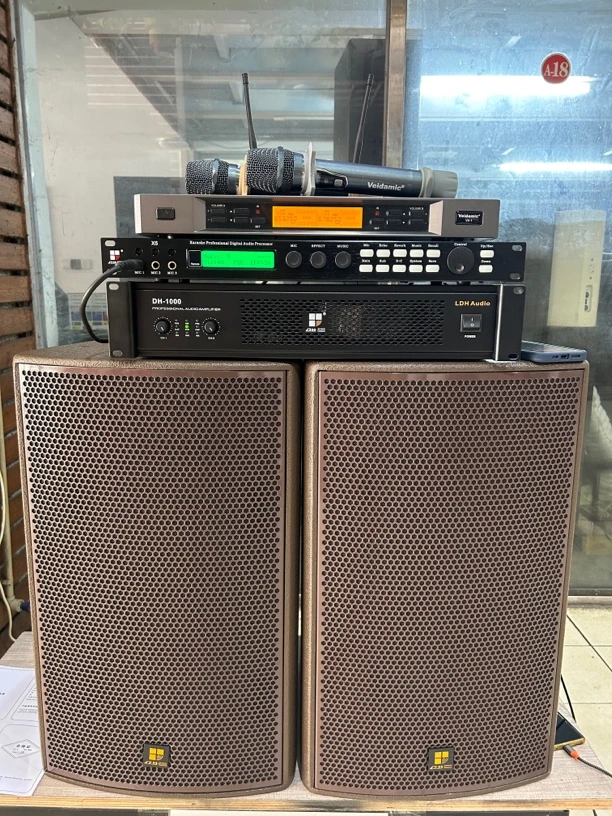 （不包邮）全新库存新珑TR12专业音响四件套