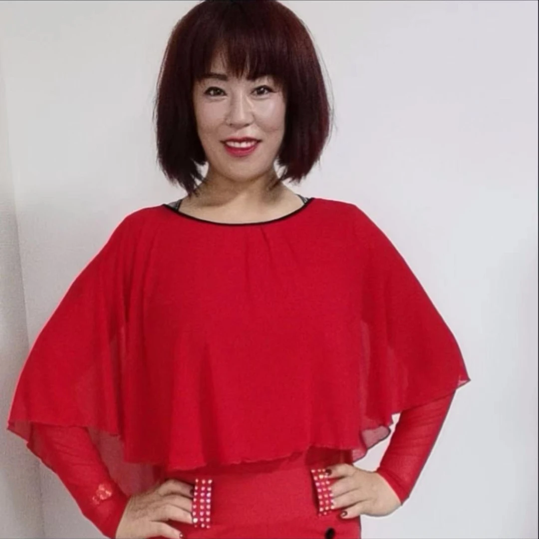 【浩婷雪娟】仙女蝴蝶结衫圆领上衣长袖红色服装宽松女装舞蹈服时尚