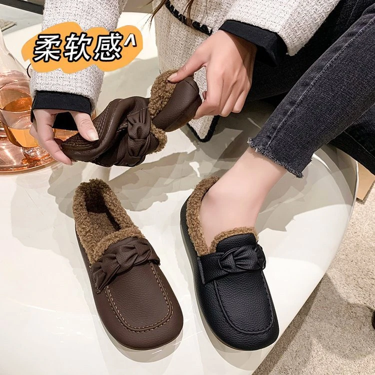 【李生严选】真皮羊羔绒软底舒适妈妈鞋平底小皮鞋保暖冬季豆豆鞋