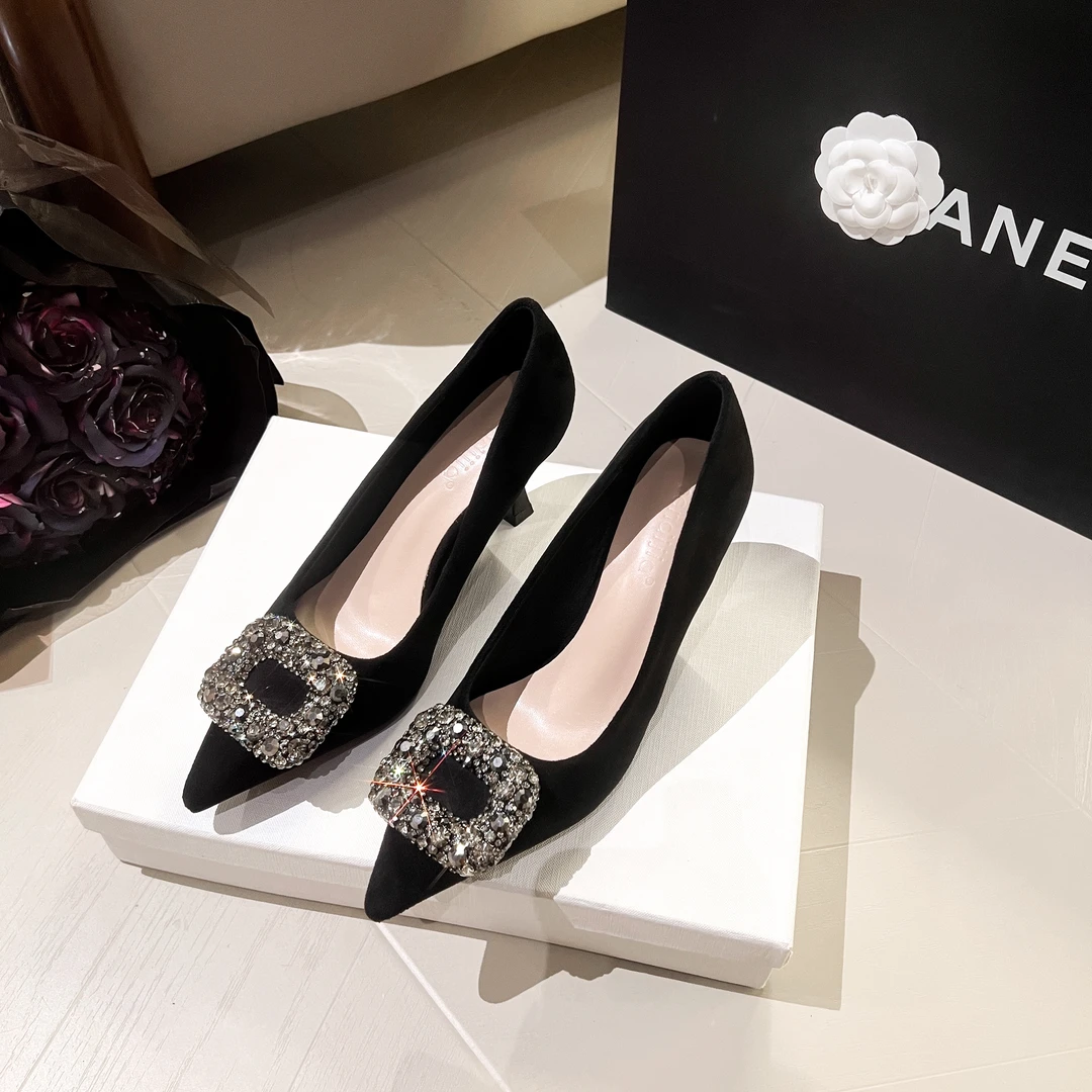 sendijia/森迪加2025秋季新款耀眼星河尖头高端细跟单鞋性感职业