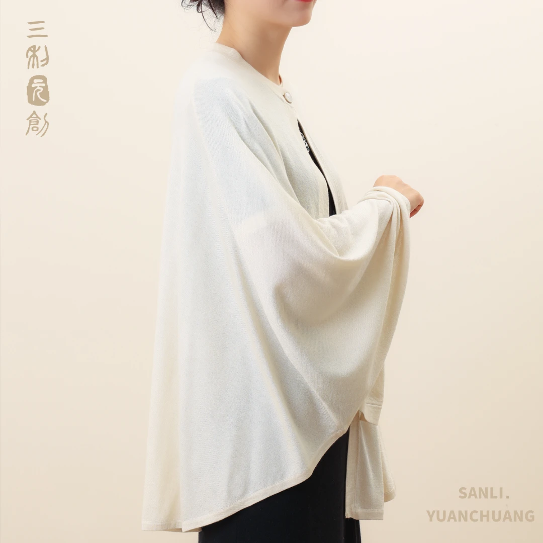 三利元创【NO退NO换】【春夏福利】80%桑蚕丝20%羊绒斗篷式披肩 4149