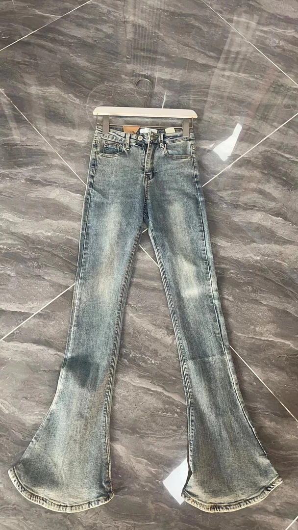 马蹄裤时髦精高弹复古后开叉牛仔女高腰显瘦显腿长微喇叭拖地长裤