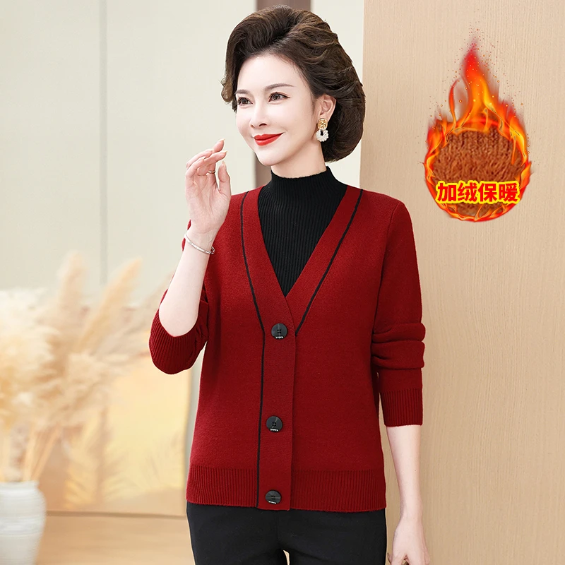 妈妈冬装新款洋气假两件加绒加厚毛衣中老年女40岁针织打底衫上衣