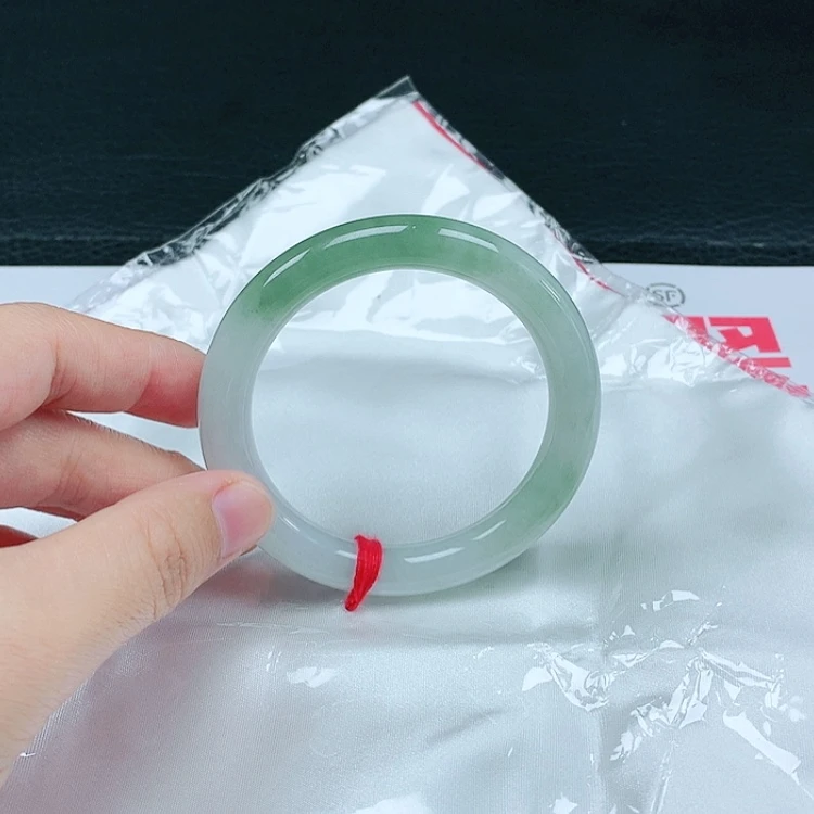 【闪购商品】翡翠手镯未镶嵌天然翡翠手镯