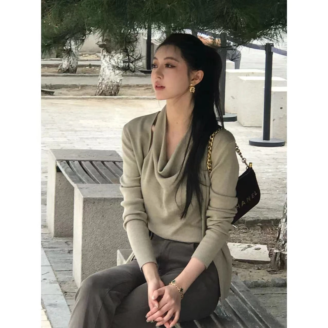 Z11《香草拿铁》 秋冬新款假两件挂脖上衣搭长袖开衫