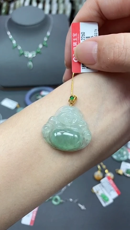 【闪购商品】翡翠颈饰18K金镶嵌佛公