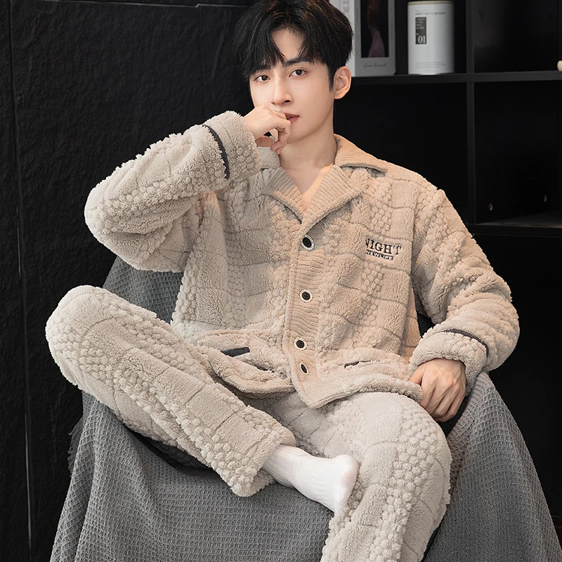简约字母男士珊瑚绒睡衣大码加绒加厚保暖秋冬季冬款冬天家居服