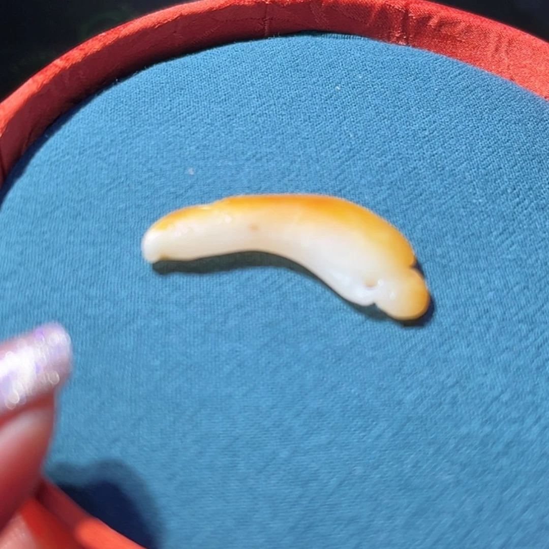 【闪购商品】和田玉（糖玉）挂件未镶嵌好**水