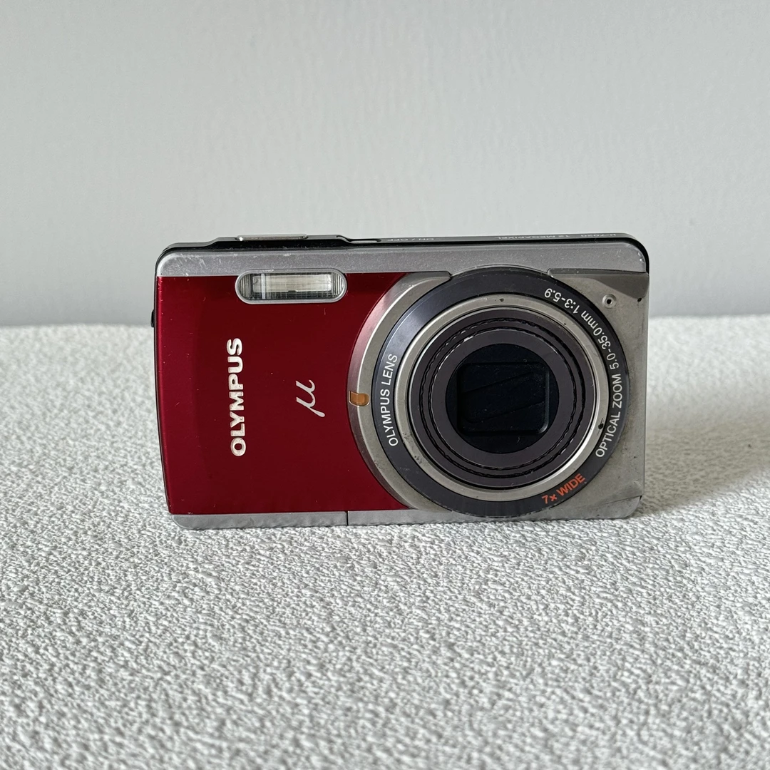9新 Olympus/奥林巴斯 u-7020 1200万像素 7倍变焦 出片冷白清冷