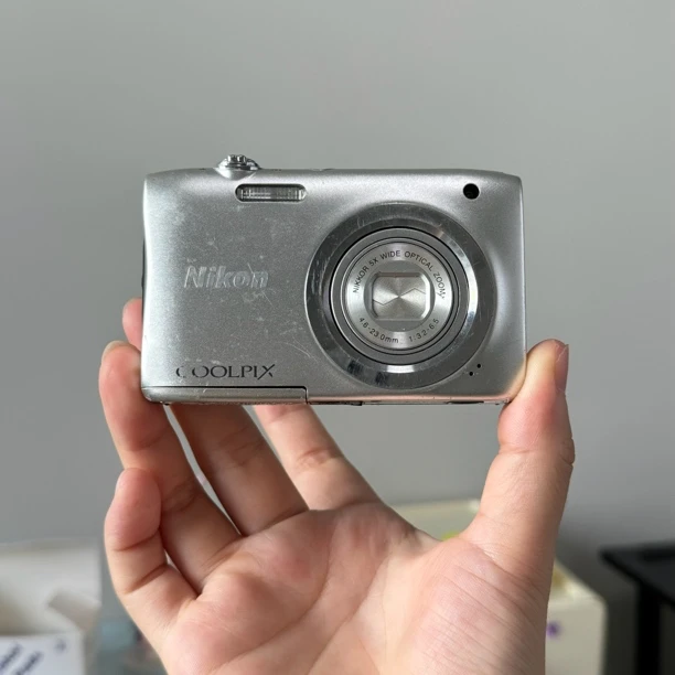 9新 Nikon/尼康 A100 2000万像素 5倍变焦 出片自带柔焦效果
