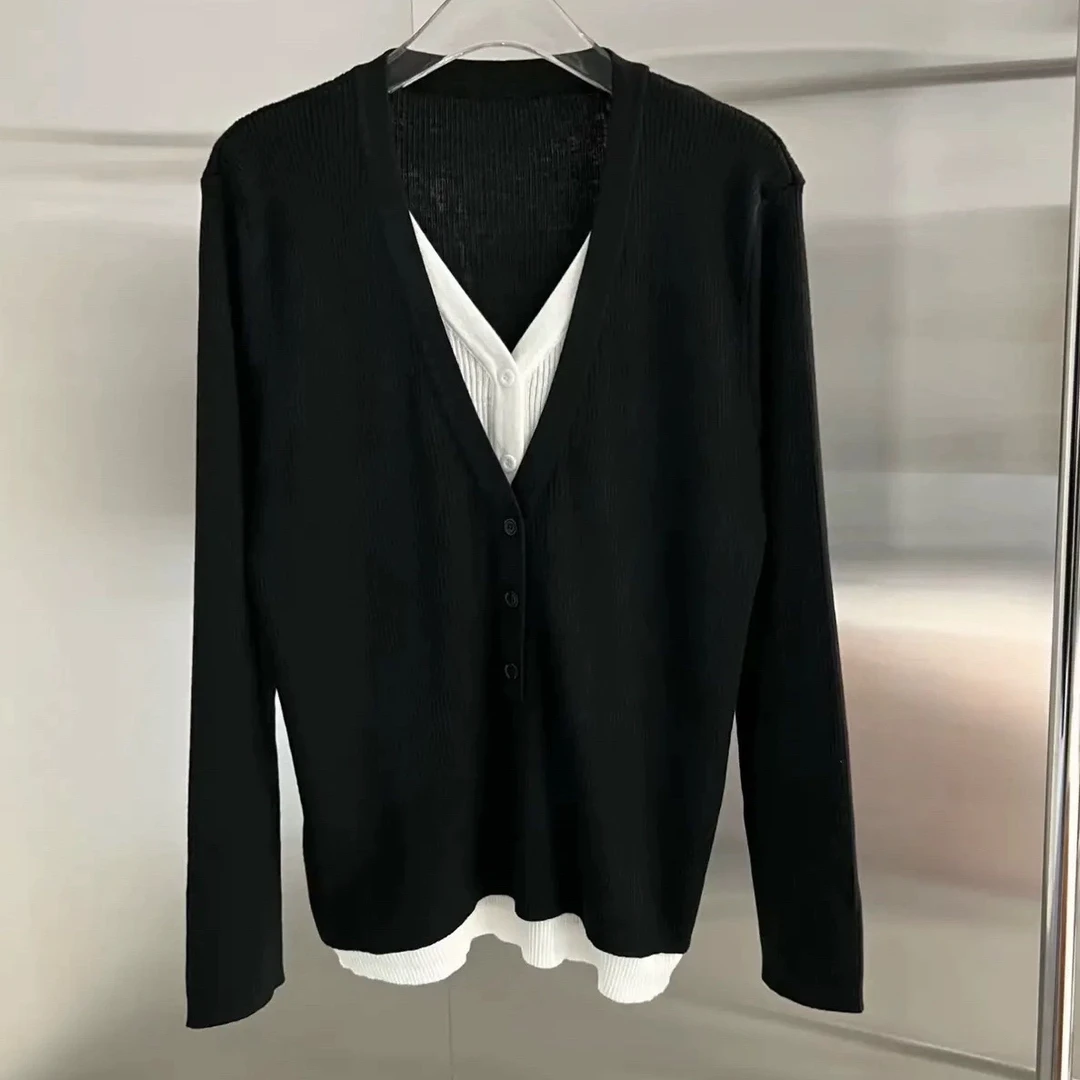 假两件毛衣秋冬新款针织衫V领高弹显瘦百搭气质小衫