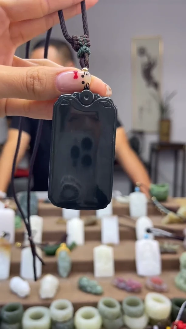 【闪购商品】和田玉挂件未镶嵌1