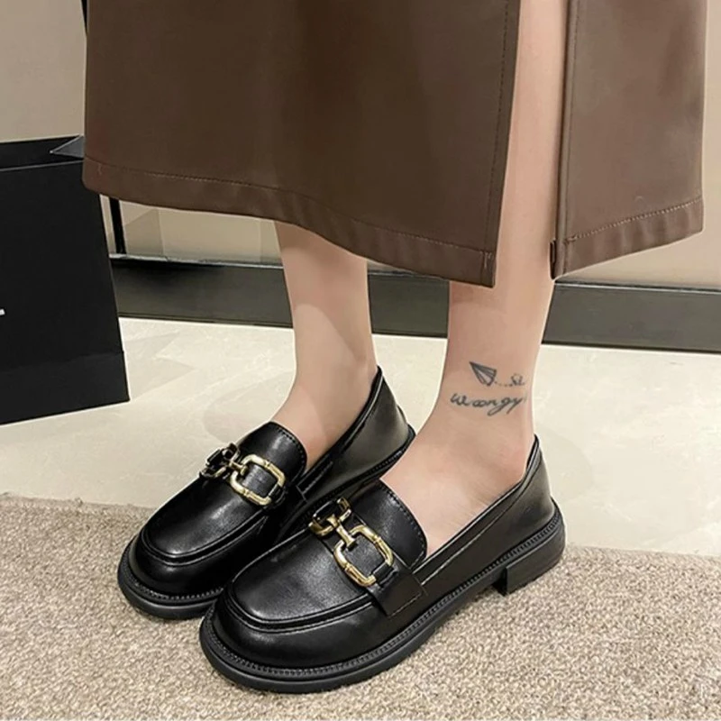 复古英伦风小皮鞋女2024新款春款一脚蹬春秋单鞋软皮厚底乐福鞋秋